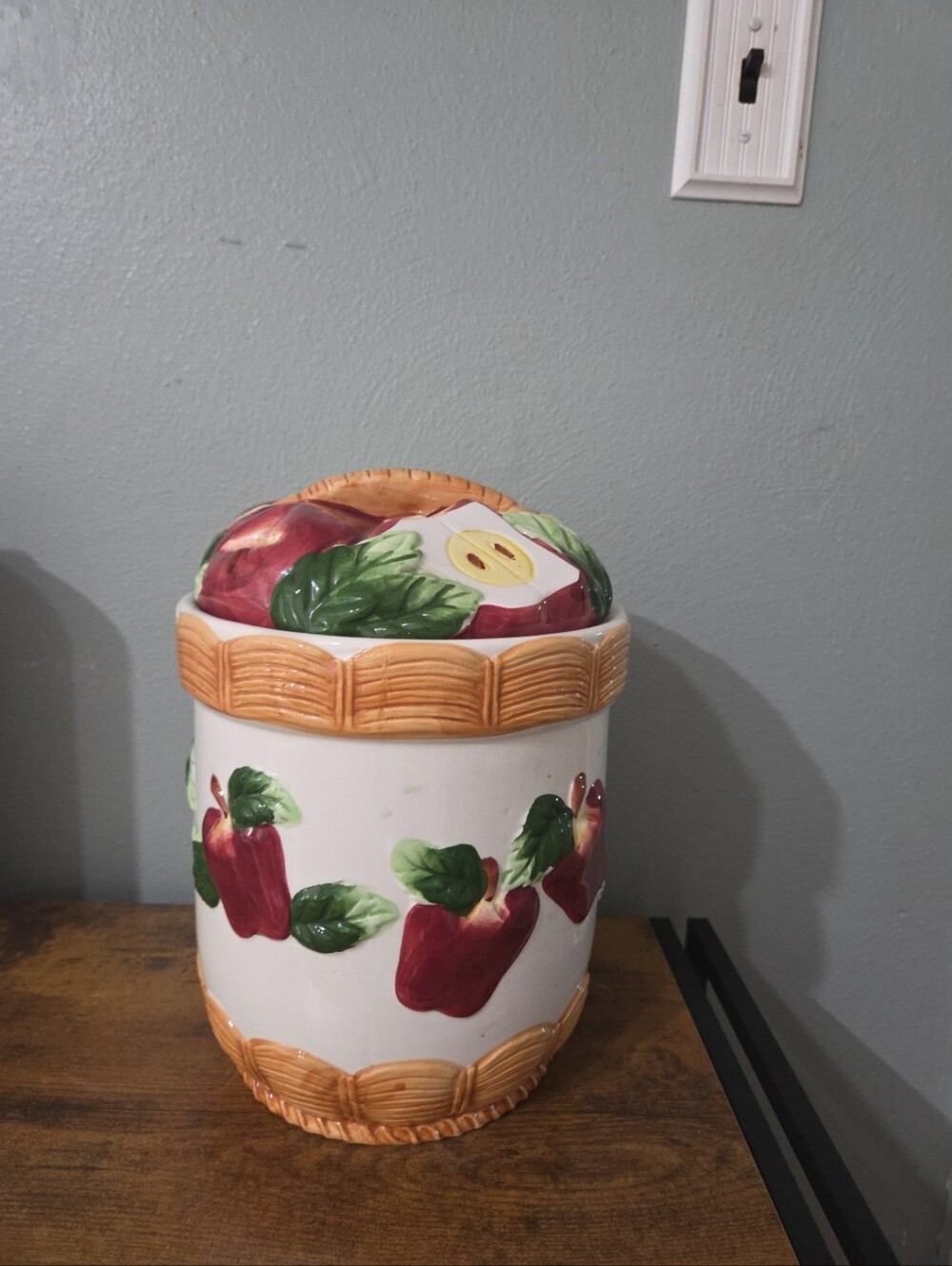 Ceramic Apple Cookie Jar with Lid